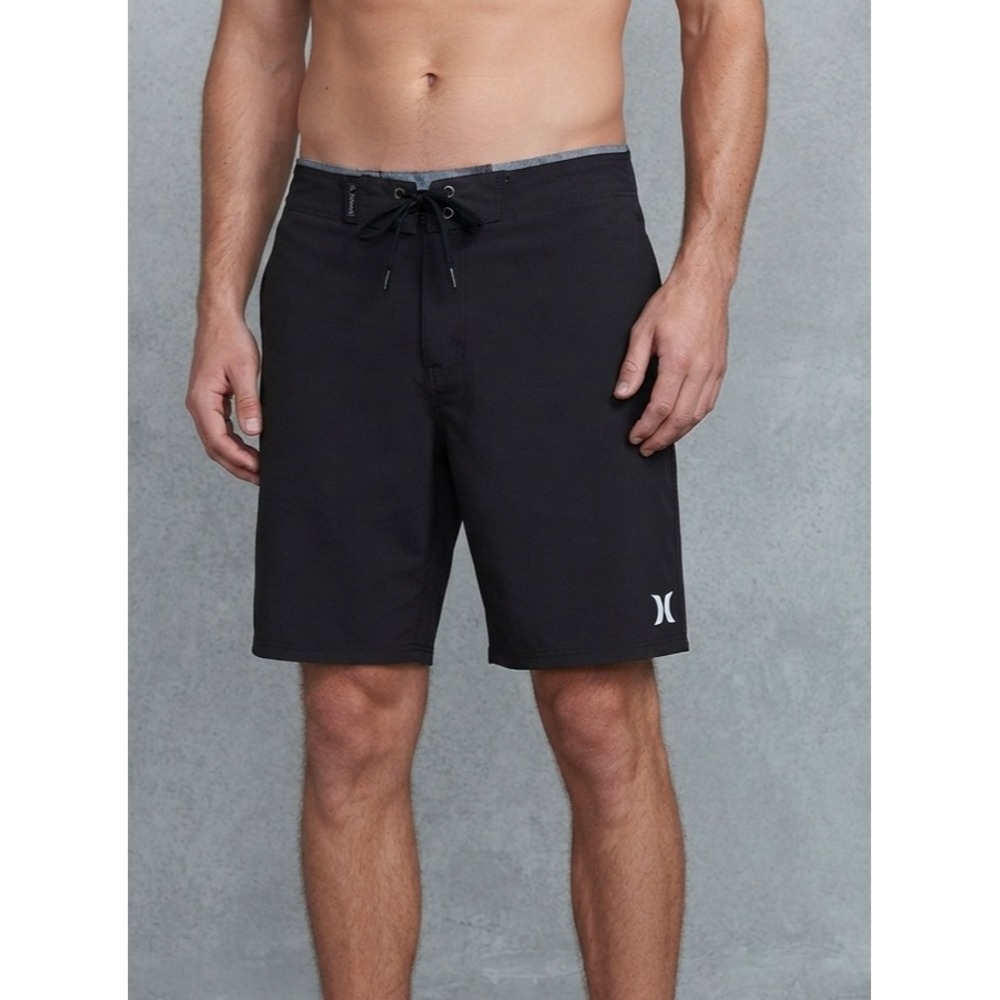Hurley‎ Black Board Shorts Swim Trunks Surf Beach 32